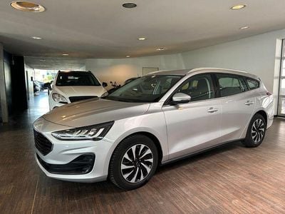 Usata Ford Focus Titanium 120 CV (88 kW) 2022 Argento Berlina