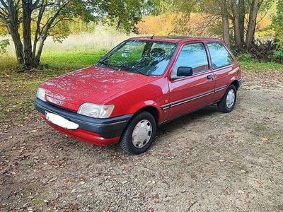 Gebraucht 1993 Ford Fiesta Kleinwagen | 650 €