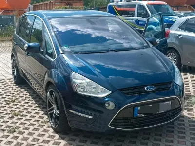 Gebraucht Ford S-MAX S 200 PS (147 kW) 2011 Blau Van / Kleinbus