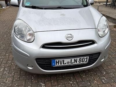 Silber Gebraucht 2011 Nissan Micra Limousine | 3.500 € (Fairer Preis)