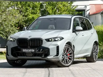 Gebraucht BMW X5 M Sport 489 PS (359 kW) 2025 Grau SUV