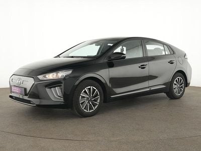 Gebraucht Hyundai Ioniq 100 kW (136 PS) 2022 Phantom black Kleinwagen