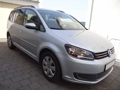 Gebraucht VW Touran Comfortline 105 PS (77 kW) 2010 Silber Van / Kleinbus