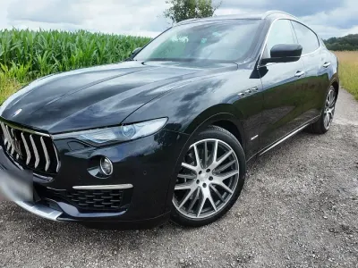 Gebraucht Maserati Levante 430 PS (316 kW) 2018 Schwarz SUV