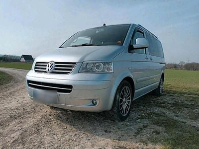 Usata VW Multivan Highline 174 CV (127 kW) 2007 Argento Monovolume