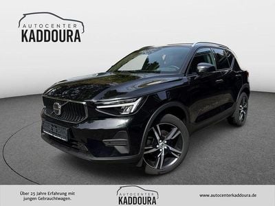 Second-hand Volvo XC40 Core 163 CP (119 kW) 2025 Negru SUV