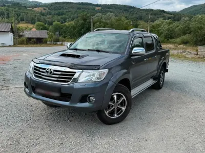 Gebraucht Toyota HiLux 144 PS (105 kW) 2013 Grau Pickup