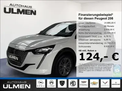 Gebraucht Peugeot e-208 100 kW (136 PS) 2022 Weiss Kleinwagen