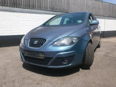 Gebraucht Seat Altea XL 125 PS (91 kW) 2010 Blau Van / Kleinbus