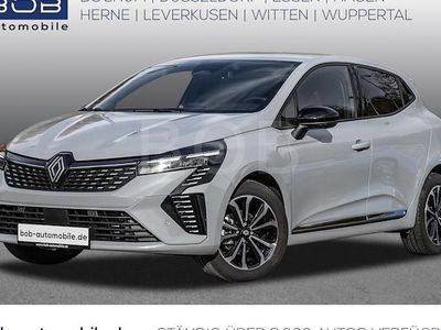 Grau Gebraucht 2025 Renault Clio V Techno Limousine | 17.888 € (Fairer Preis)