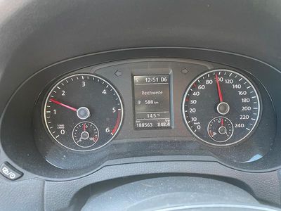 Second-hand VW Sharan 140 CP (102 kW) 2018 Argintiu Monovolum