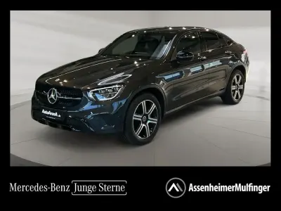 Gebraucht Mercedes GLC200 Night 197 PS (144 kW) 2022 Grau SUV
