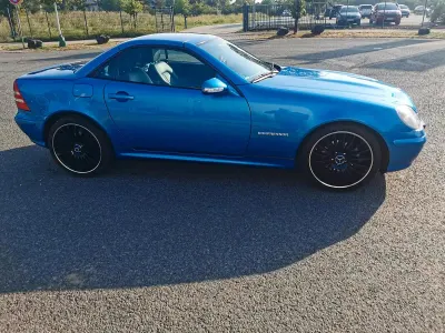 Usata Mercedes SLK200 163 CV (119 kW) 2000 Blu Cabrio