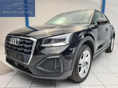 Używany Audi Q2 Basis 116 KM (85 kW) 2024 Czarny SUV