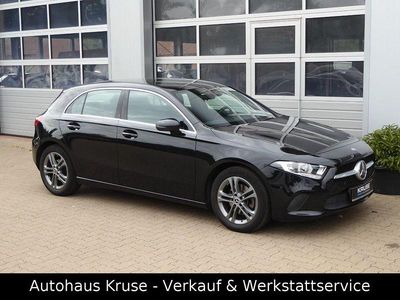Gebraucht Mercedes A200 Business 163 PS (119 kW) 2018 Schwarz Limousine