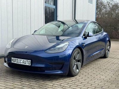 Gebraucht Tesla Model 3 Standard Range 239 kW (325 PS) 2022 Blau Limousine