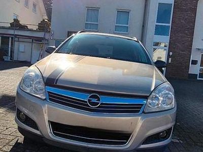 Usata Opel Astra 125 CV (91 kW) 2008 Grigio Station wagon