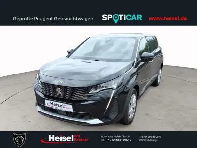 Gebraucht Peugeot 5008 Active 131 PS (96 kW) 2023 Schwarz SUV