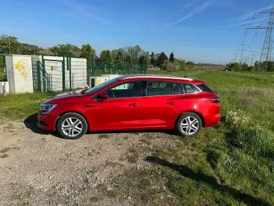 Gebraucht Renault Mégane GrandTour Intens 110 PS (80 kW) 2018 Orange Kombi