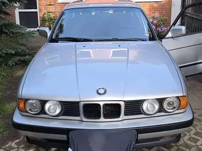 Gebraucht BMW 520 150 PS (110 kW) 1992 Silber Kombi