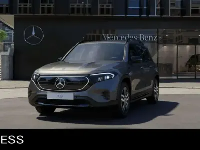 Gebraucht Mercedes EQB250 139 kW (190 PS) 2023 Metalliclack mountaingrau SUV