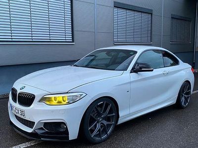 BMW 220