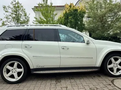 Gebraucht Mercedes GL550 AMG 387 PS (284 kW) 2008 Weiß SUV