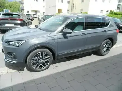 Gebraucht Seat Tarraco Xperience 245 PS (180 kW) 2024 Delfin grau metallic SUV