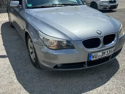 Gebraucht BMW 523 Performance 177 PS (130 kW) 2005 Silber Limousine