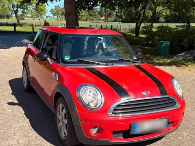 Gebraucht Mini ONE 95 PS (69 kW) 2007 Rot Kleinwagen