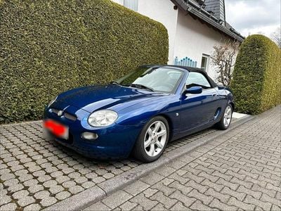 Gebraucht MG F 145 PS (106 kW) 2001 Blau Cabrio