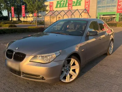 Gebraucht BMW 520 177 PS (130 kW) 2004 Silber Limousine