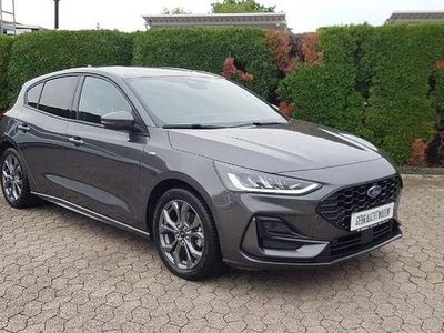 Gebraucht Ford Focus ST-Line 125 PS (91 kW) 2023 Magneticgrau (metallic) Limousine