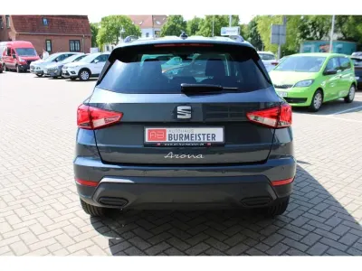 Nowe Seat Arona Reference 95 KM (69 kW) 2025 Szary SUV