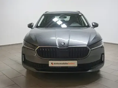 Usata Skoda Superb Essence 193 CV (141 kW) 2025 Grigio Station wagon