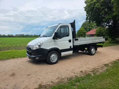 Gebraucht Iveco Daily 116 PS (85 kW) 2013 Weiß Van