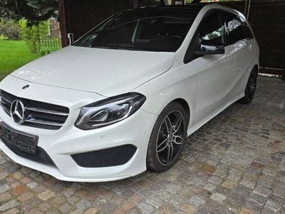 Mercedes B200
