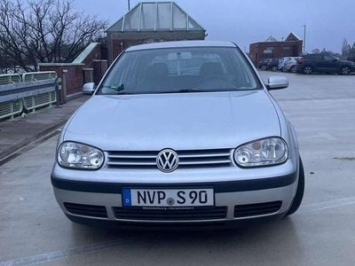 Gebraucht 2001 VW Golf IV Edition Limousine | 500 € (Guter Preis)