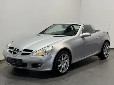 Gebraucht Mercedes SLK280 231 PS (169 kW) 2005 Silber Cabrio