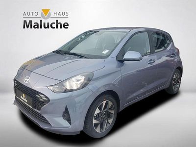Gebraucht Hyundai i10 Comfort 84 PS (61 kW) 2022 Meta blue / mic Kleinwagen