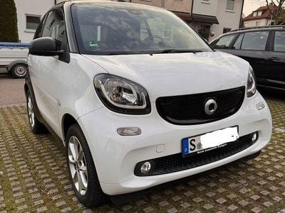 Gebraucht Smart ForTwo Cabrio 71 PS (52 kW) 2019 Weiß Cabrio
