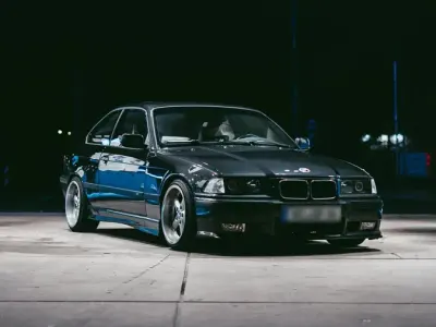 Second-hand BMW 320 150 CP (110 kW) 1992 Negru Coupe