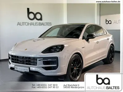 Gebraucht Porsche Cayenne 470 PS (345 kW) 2026 Kreide SUV