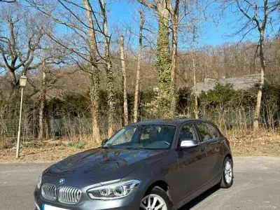 Occasion BMW 120 Advantage 190 ch (139 kW) 2018 Gris Citadine