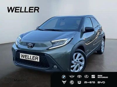 Usata Toyota Aygo 72 CV (52 kW) 2022 Verde Utilitaria