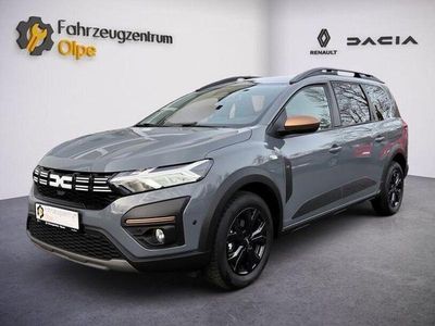 Grau Gebraucht 2025 Dacia Jogger Extreme Van / Kleinbus | 20.290 € (Fairer Preis)