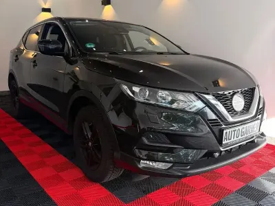 Gebraucht Nissan Qashqai Acenta 159 PS (116 kW) 2019 Schwarz SUV
