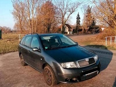 Gebraucht Skoda Fabia 80 PS (58 kW) 2010 Grau Kombi