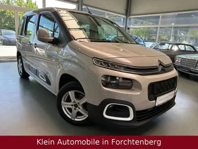 Gebraucht Citroën Berlingo Feel 131 PS (96 kW) 2019 Grau Van / Kleinbus
