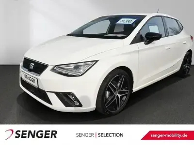 Używany Seat Ibiza FR 150 KM (110 kW) 2023 Biały Hatchback